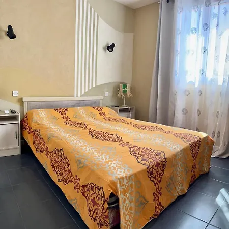 Дом отдыха Charming Mediterranean House *