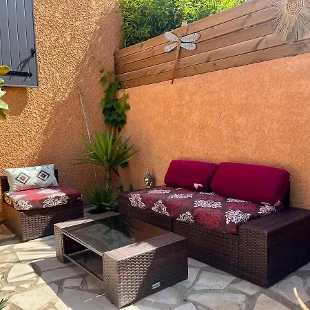 Charming Mediterranean House Feriehus