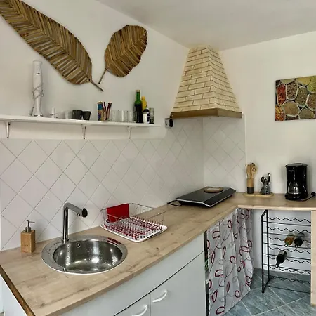 Дом отдыха Charming Mediterranean House *
